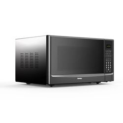Danby 1.4 cu ft Black Microwave 1000 W