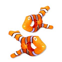 O2Cool Boca Clip Clown Fish Towel Clip 2 pk
