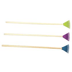 Bloom 14 Tine Poly Shrub Rake Wood Handle