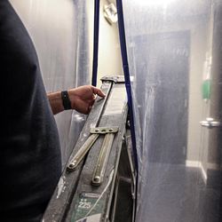 Trimaco E-Z Up Door Kit