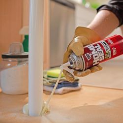 Touch 'n Foam Home Sealant Cream Polyurethane Foam Expanding Sealant 12 oz