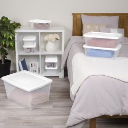 Sterilite 6 qt Clear Storage Box 4.625 in. H X 8.0 in. W X 13.875 in. D Stackable