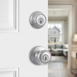 Kwikset Tylo Satin Chrome Deadbolt and Entry Door Knob 1-3/4 in.