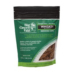 Big Green Egg All Natural Whiskey Wood Smoking Chips 180 cu in