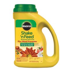 Miracle-Gro Shake 'N Feed Granules Weed Preventer plus Plant Food 4.5 lb