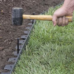 EasyFlex Plastic Black Landscape Edging Kit