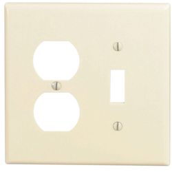 Leviton Midway Ivory 2 gang Plastic Duplex/Toggle Wall Plate 1 pk