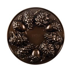 Nordic Ware 12 in. W X 12 in. L 12 in. Woodland Cakelet Pan Bronze