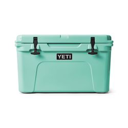 YETI Tundra 45 Seafoam Green 45 qt Hard Cooler