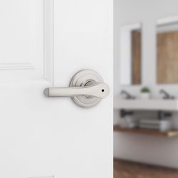 Kwikset Henley Contemporary Satin Nickel Privacy Lever
