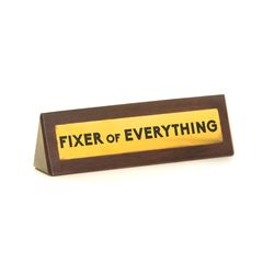 Scobie Boxer Gifts Fixer Of Everything Desk Sign Wood 1 pk