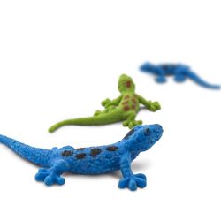 Safari Ltd. Good Luck Minis Day Geckos Figure Toys Blue/Green 192 pc