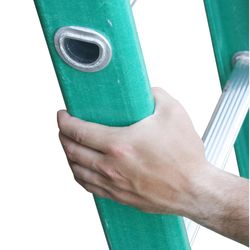 Werner 16 ft. H Fiberglass Extension Ladder Type II 225 lb. cap.