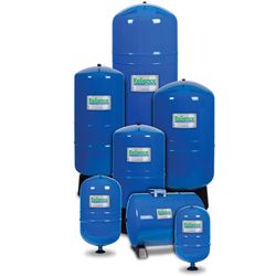 Reliance Water Systems 119 gal Pre-Charged Vertical Pressure Well Tank