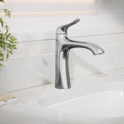 Sterling Endusk Polished Chrome Transitional Single-Handle Bathroom Sink Faucet 4 in.