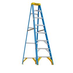 Werner 8 ft. H Fiberglass Step Ladder Type I 250 lb. cap.