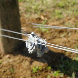FarmGard 171 ft. L Galvanized Steel 9 Ga. Wire