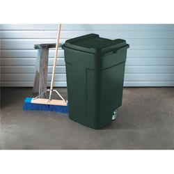 Rubbermaid Roughneck 50 gal Green Plastic Wheeled Garbage Can Lid Included