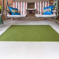 SYNLawn 60 in. W X 90 in. L Green Mini Pallet with 12 rolls 5x7 Polyethylene Astroturf