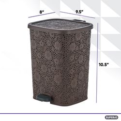 Superio Brand 6 L Brown Plastic Lace Trash Can