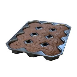 Bakelicious Brownie Pan Black