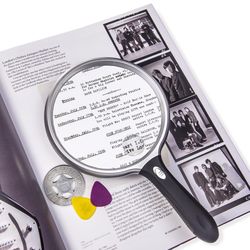 Carson Round LED Magnifying Glass 5.98 in. W
