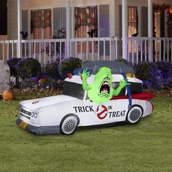 Gemmy 4 ft. Prelit Ghostbusters Slimer in Ecto-1 Inflatable