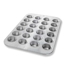 USA Pan 11 in. W X 15.75 in. L Muffin Pan Silver