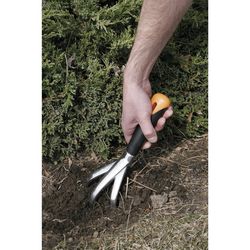 Fiskars 3 Tine Aluminum Hand Cultivator 5-1/2 in. Poly Handle
