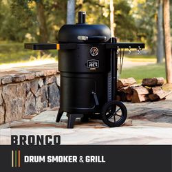 Oklahoma Joe's Bronco Charcoal/Wood Drum Smoker Black