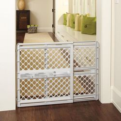 North States 26 in. H X 26-42 in. W Plastic Pet Gate