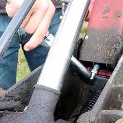 LockNLube 90 degree Grease Gun Coupler 1 pk