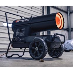 Mr. Heater 140000 Btu/h 3500 sq ft Forced Air Kerosene Heater
