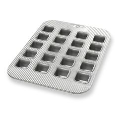 USA Pan 11 in. W X 15-3/4 in. L Brownie Pan Silver