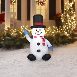 Gemmy Airblown Christmas Inflatable Snowman with Tall Top Hat 48 in. Inflatable