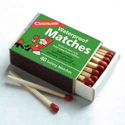 Coghlan's Green Waterproof Matches 4 pk