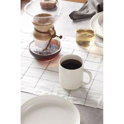Onieda Entertain 365 14 oz White Porcelain 24 Seven Mug 3 in. D 4 pc