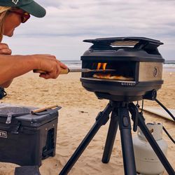 Gozney Tread Liquid Propane Outdoor Pizza Oven Off Black