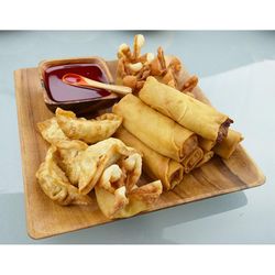 Pacific Merchants Brown Acacia Wood Charcuterie Tray 1 pk