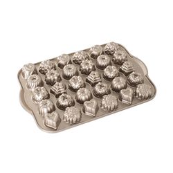 Nordic Ware 14 in. W X 10 in. L Tea Cakes/Candies Bundt Pan