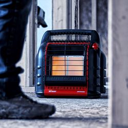 Mr. Heater Big Buddy 18000 Btu/h 450 sq ft Radiant Propane Heater