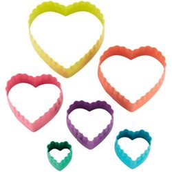 Wilton Valentines Day Heart Shaped Cookie Cutter Set