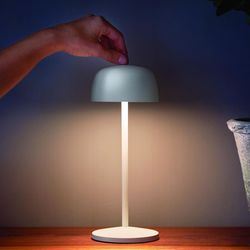 Zafferano Theta 11.8 in. Matte White Cordless Desk Lamp