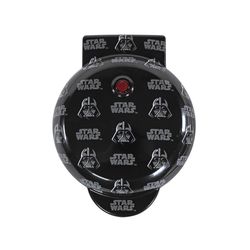 Uncanny Brands Star Wars Darth Vader 1 waffle Semi-Gloss Black Aluminum Waffle Maker