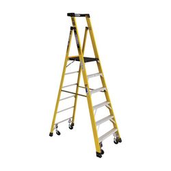 Werner 6 ft. H Fiberglass Podium Platform Ladder Type IAA 375 lb. cap.