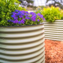 Vego Garden 32 in. H Metal 9 in 1 Raised Garden Bed Pearl White