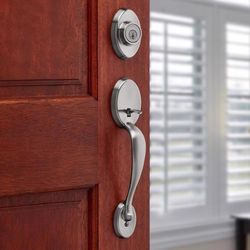 Kwikset 	Chelsea Satin Nickel Entry Handleset 1-3/4 in.