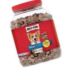 JM Smucker's MilkBone Beef, Chicken, and Bacon Biscuit For Dogs 36 oz 8.0 in. 1 pk