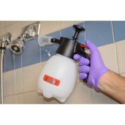 Solo 0.5 gal Hand Held Pump Sprayer