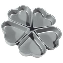 Fox Run 9 in. W X 9 in. L Heart Cake Pan